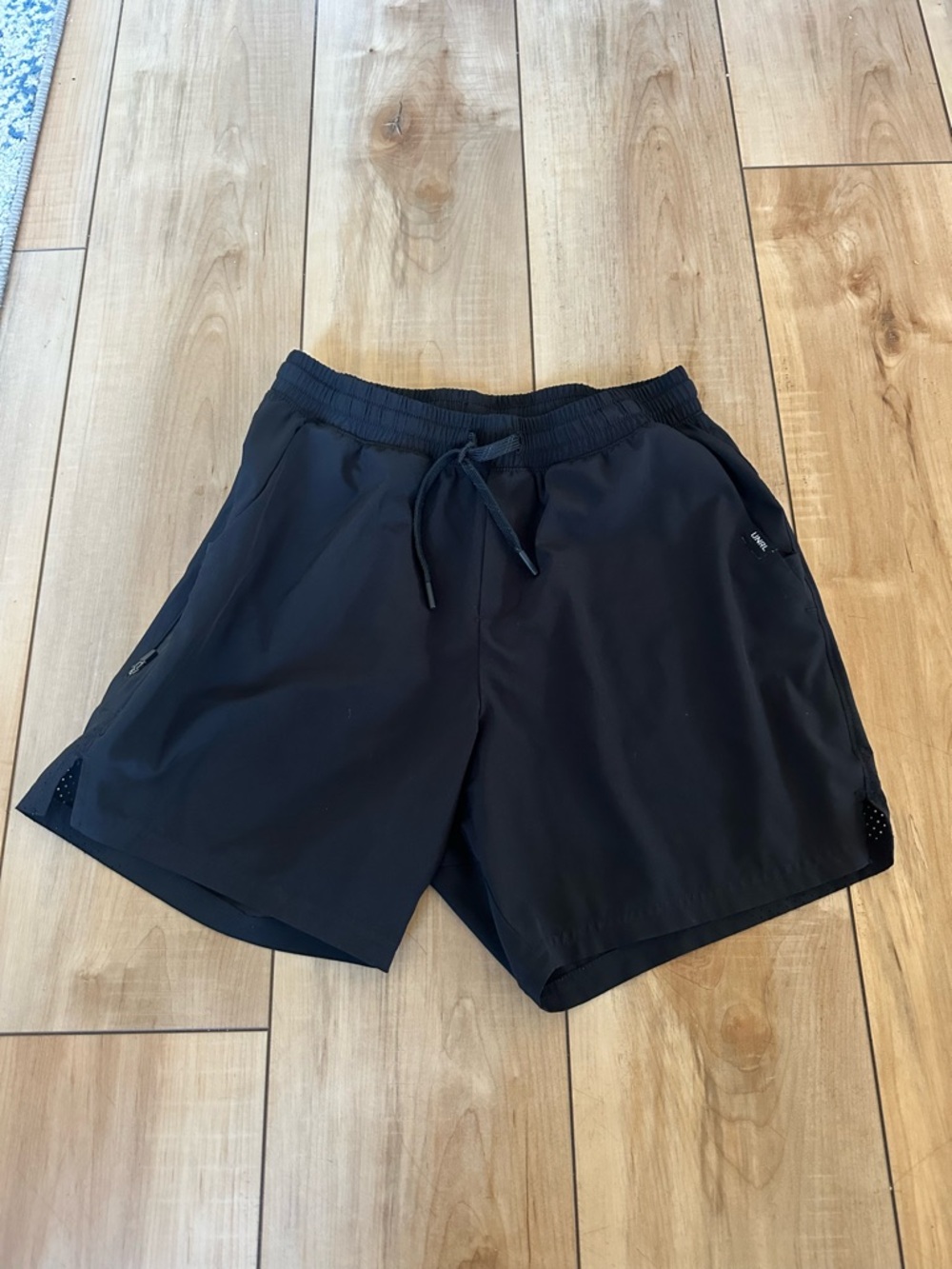 UNRL Men's Black Athletic Drawstring Shorts - Picture 2 of 5